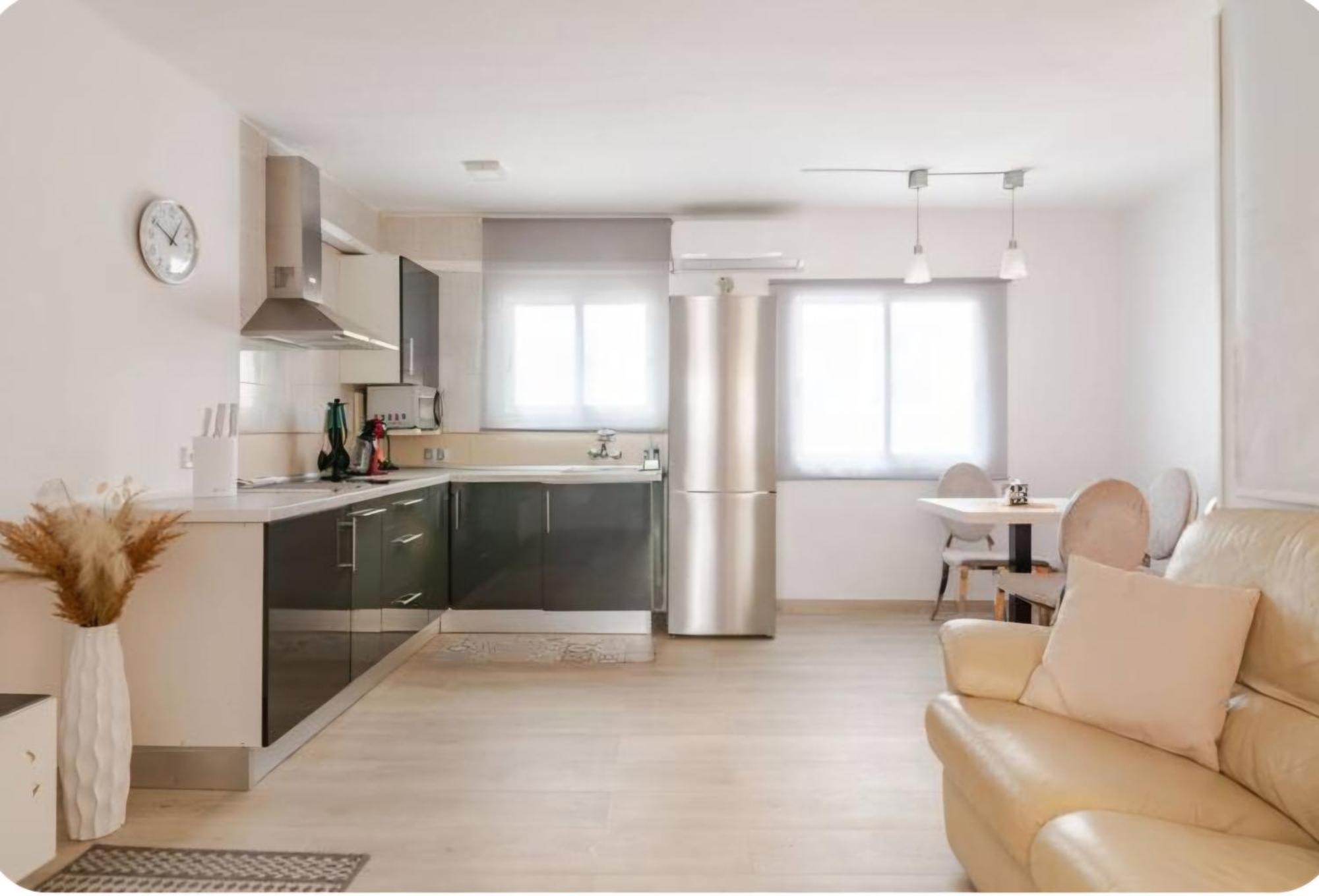 Hermoso Apartamento Cerca Al Mar Blanes Εξωτερικό φωτογραφία